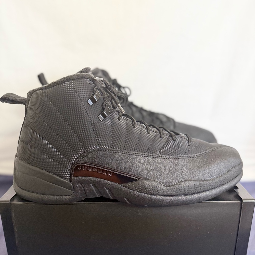 AUTHENTIC Jordan 12 Retro Winter Black size 13 BQ6851-001 2018 PRE-OWNED